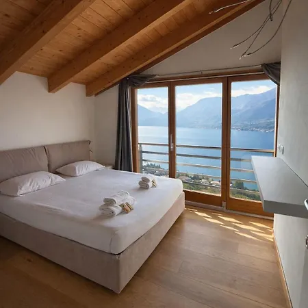 Spectacular Views And Modern Living On *