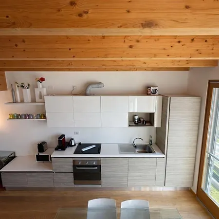 Spectacular Views And Modern Living On Casa vacanze Bellano
