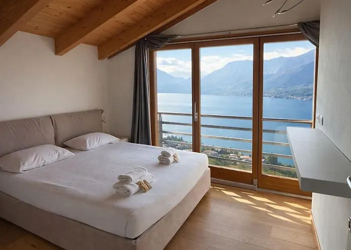 Spectacular Views And Modern Living On *